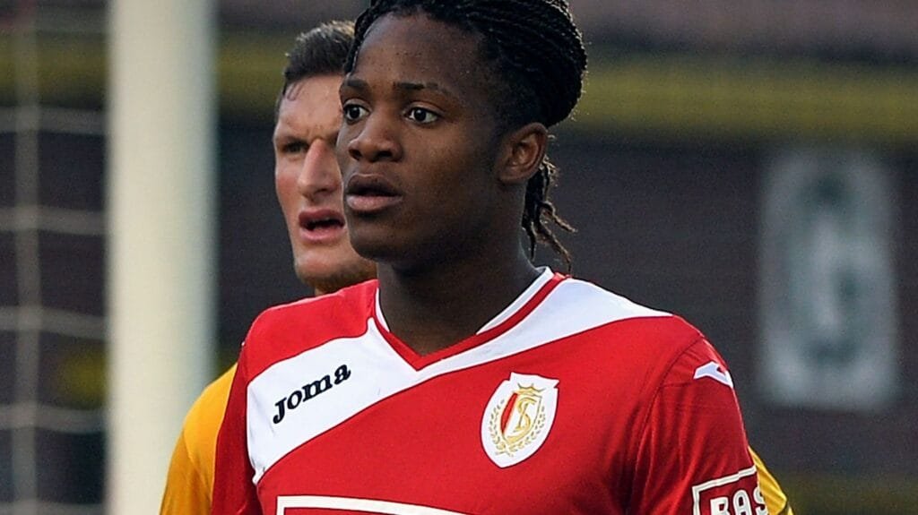 Batshuayi à commencé sa carrière au Standard