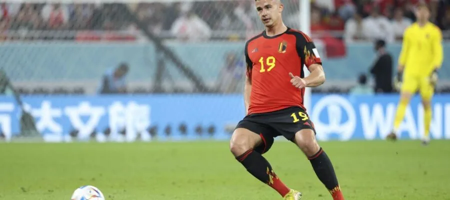 Leander Dendoncker : Le Polyvalent au Service des Diables Rouges