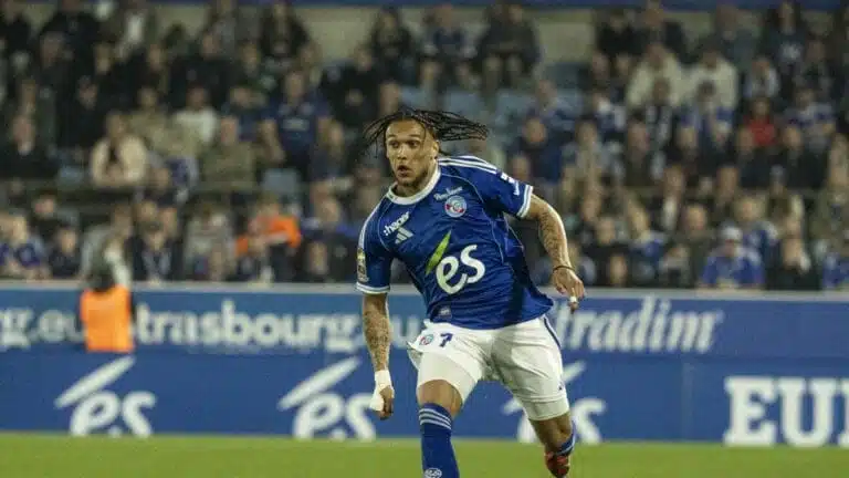 Diego Moreira sur le terrain