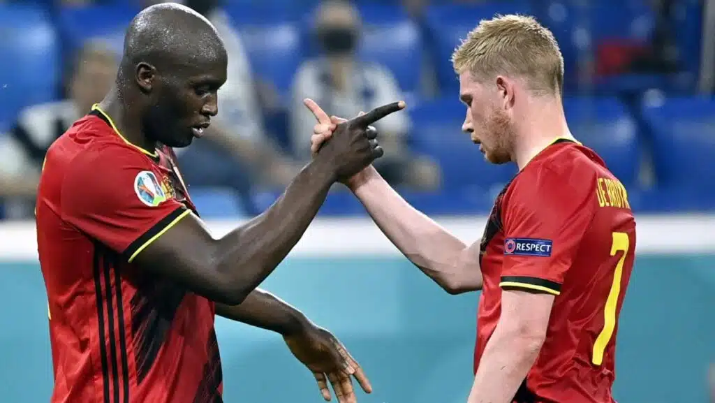 romelu lukaku et kevin De Bruyne unis chez les Diabless et maintenat à Naples