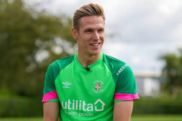 Thomas Kaminski gardien Luton Town