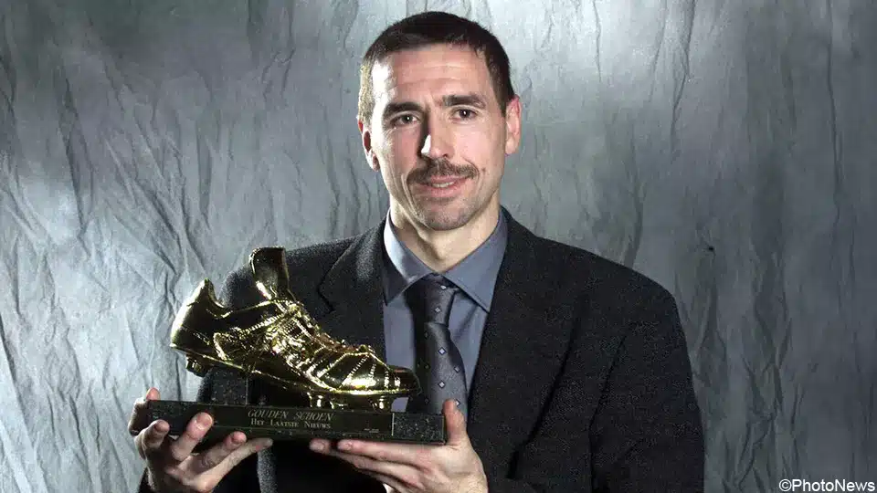 Lorenzo Staelens avec son soulier d'Or